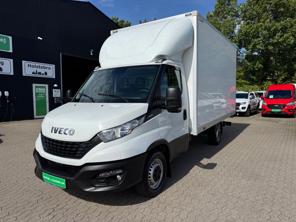 Iveco Daily 2,3 35S14 Alukasse m/lift