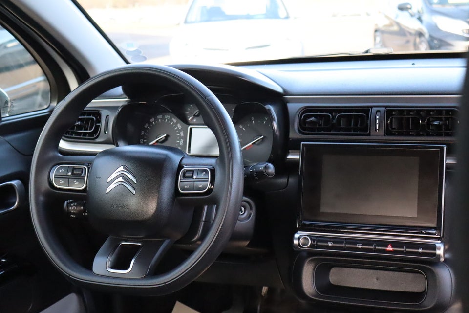 Citroën C3 1,2 PureTech 82 Shine 5d