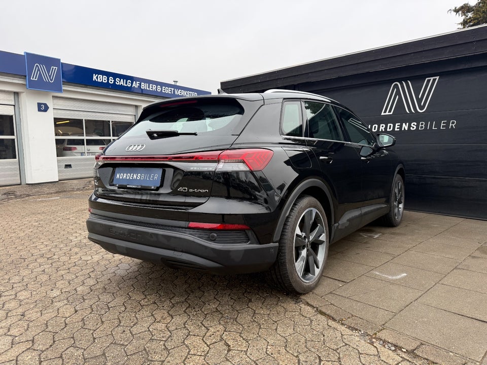 Audi Q4 e-tron 40 Attitude 5d