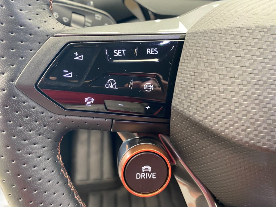 Cupra Born 77 Pasión 5d