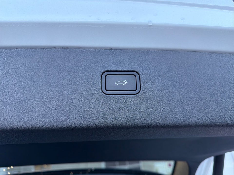 Volvo EX30 Extended Range Plus 5d