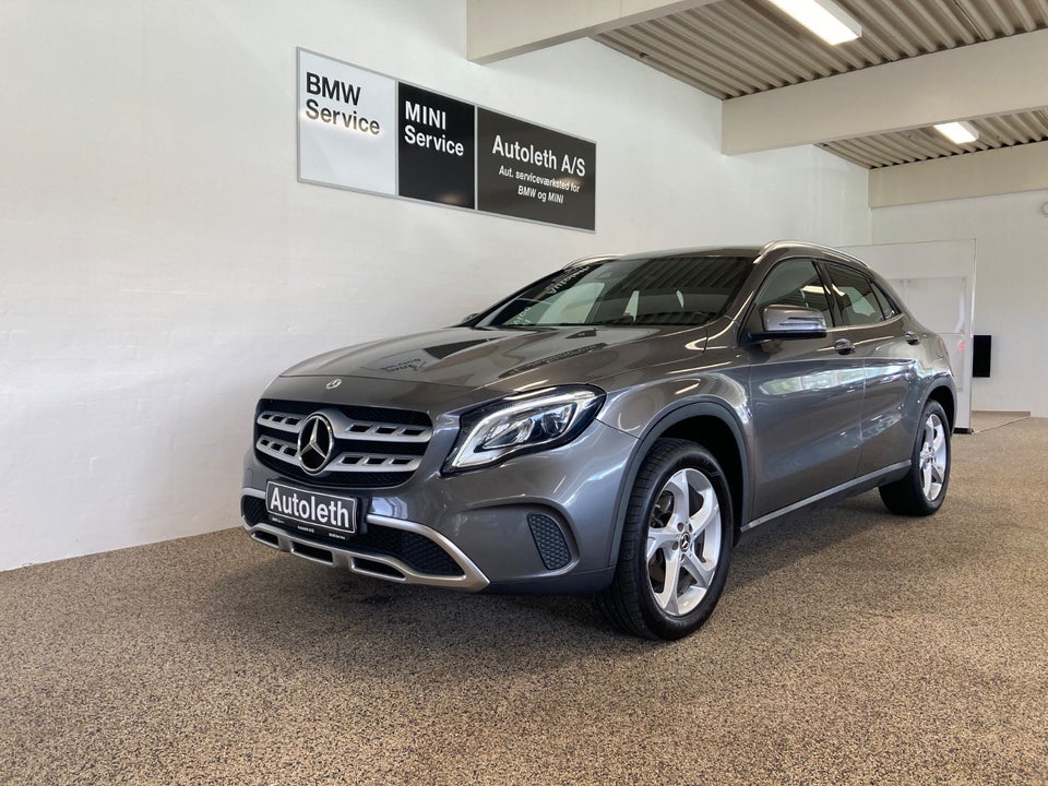 Mercedes GLA200 1,6  5d