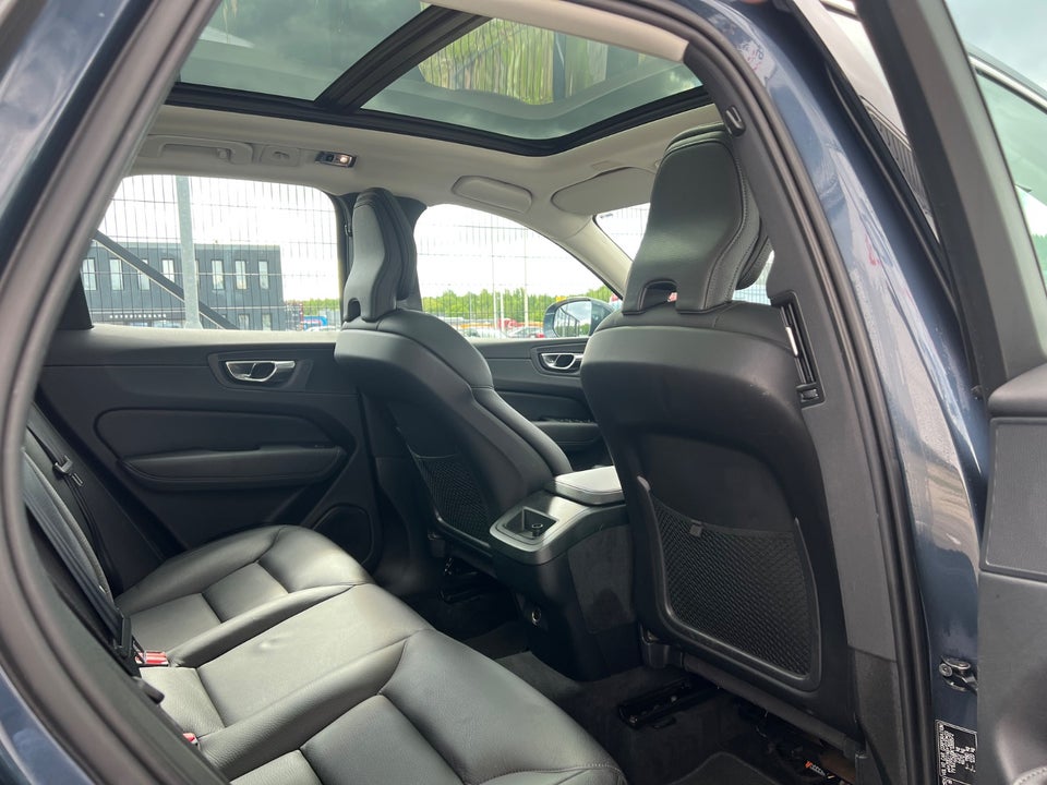 Volvo XC60 2,0 T5 250 Inscription aut. 5d