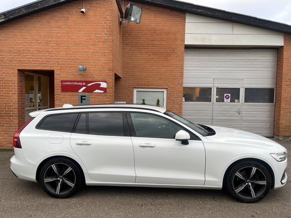 Volvo V60 2,0 D4 190 Momentum aut. 5d