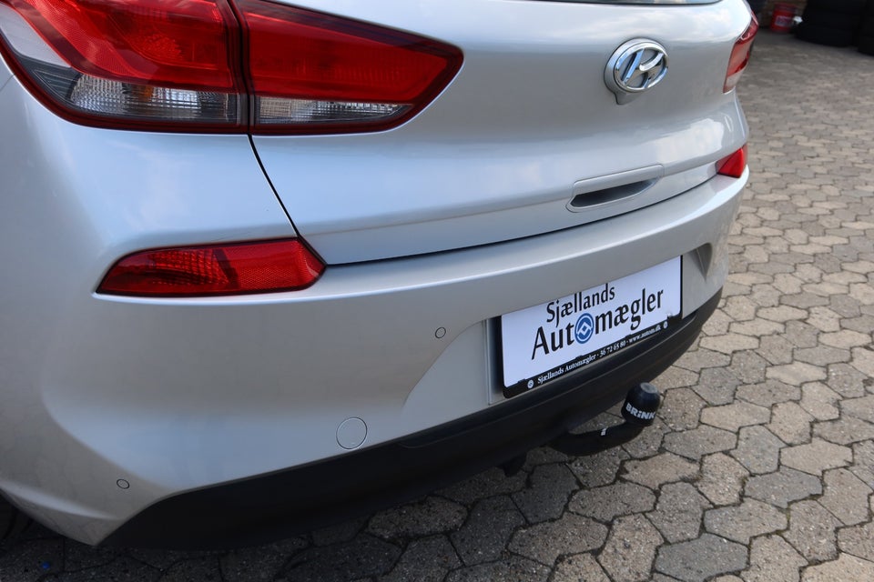 Hyundai i30 1,0 T-GDi Life 5d