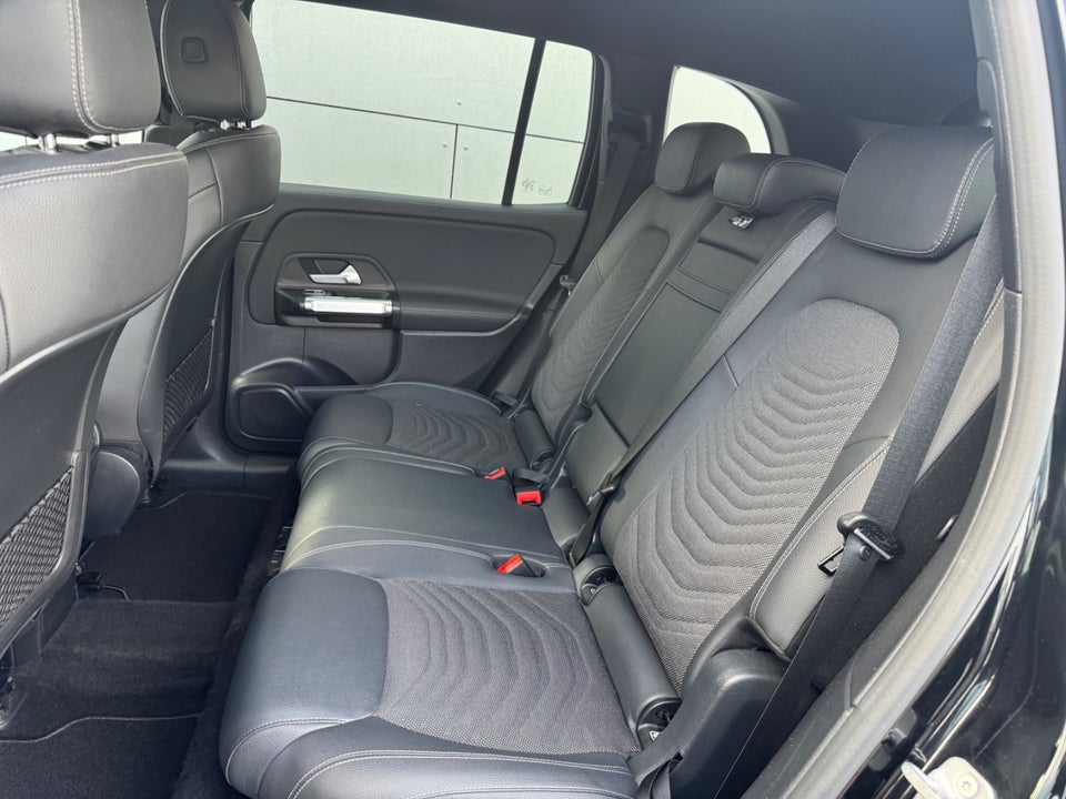 Mercedes EQB250+ 5d