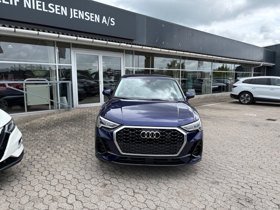 Audi Q3 45 TFSi e Attitude plus Sportback S-tr. 5d