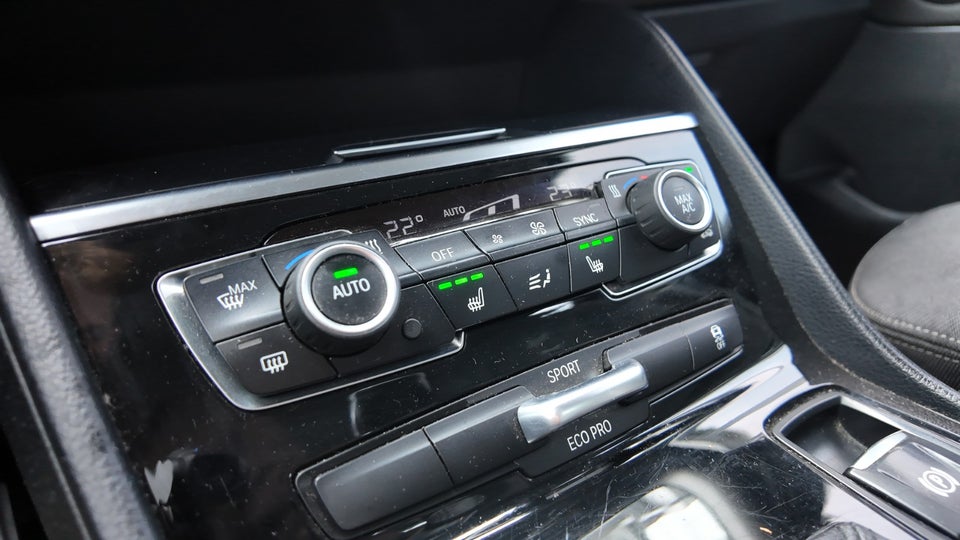 BMW 218i 1,5 Active Tourer Advantage 5d