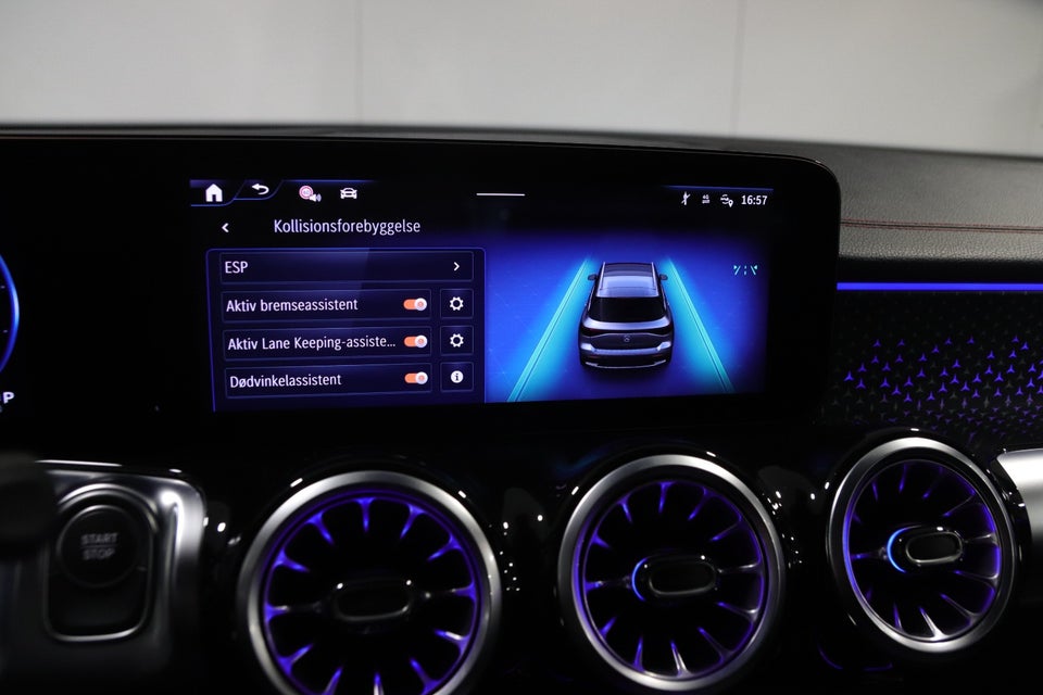 Mercedes EQB300 AMG Line 4Matic 7prs 5d