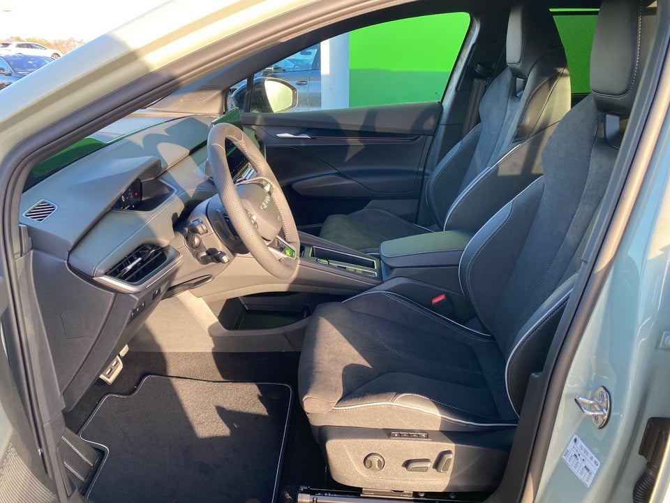 Skoda Elroq 85 iV Sportline 5d