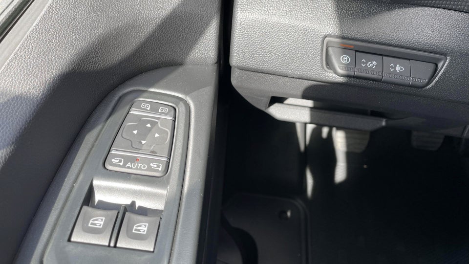 Renault Trafic 2,0 dCi 130 L2H1 Tekno