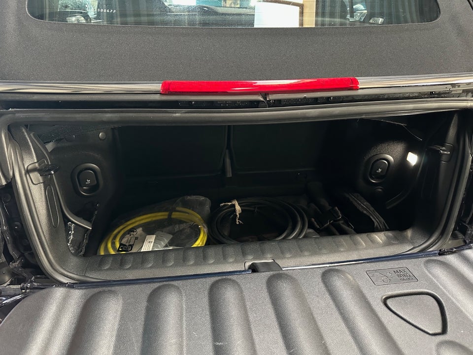 MINI Cooper SE Cabriolet 2d