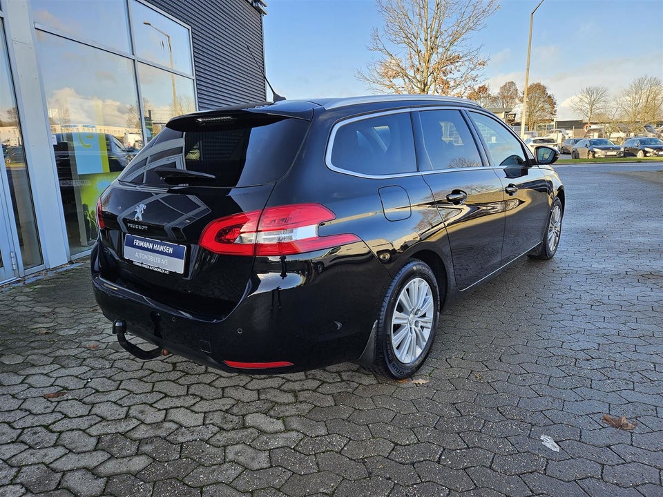 Peugeot 308 1,5 BlueHDi 130 Infinity Sky SW 5d