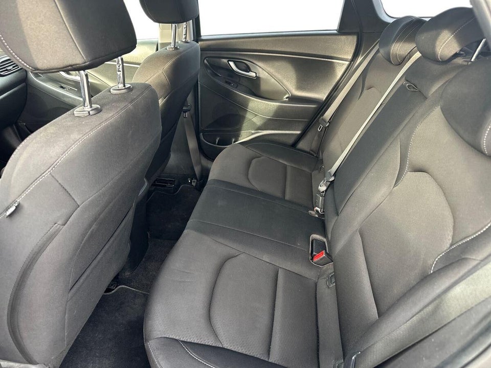 Hyundai i30 1,0 T-GDi Trend stc. 5d