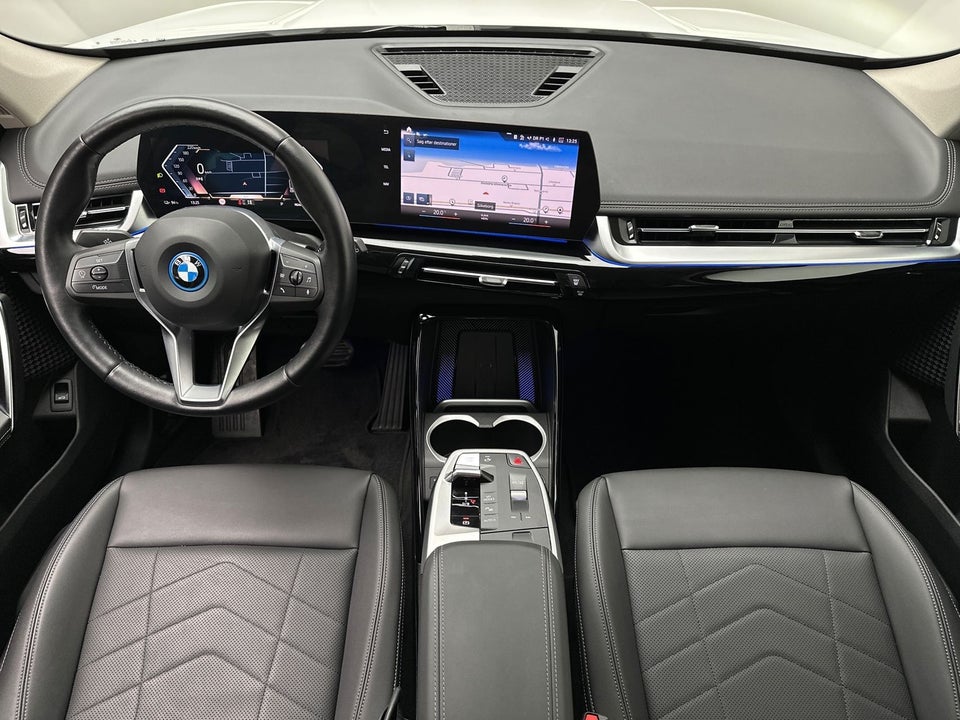 BMW iX1 eDrive20 X-Line 5d
