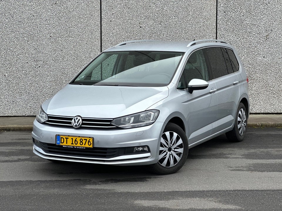 VW Touran 1,6 TDi 115 Highline DSG Van 5d