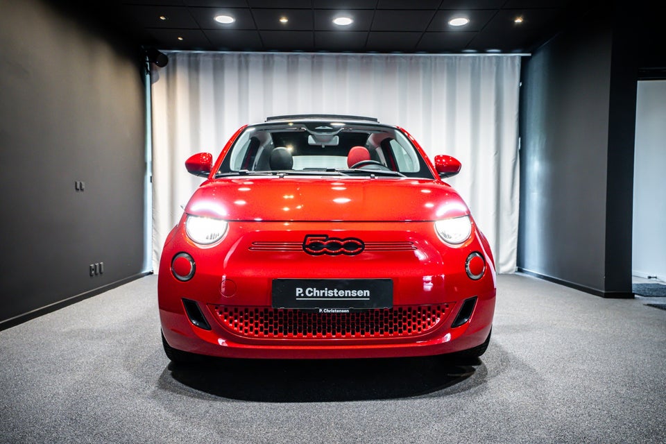 Fiat 500e 24 (RED) Cabrio 2d