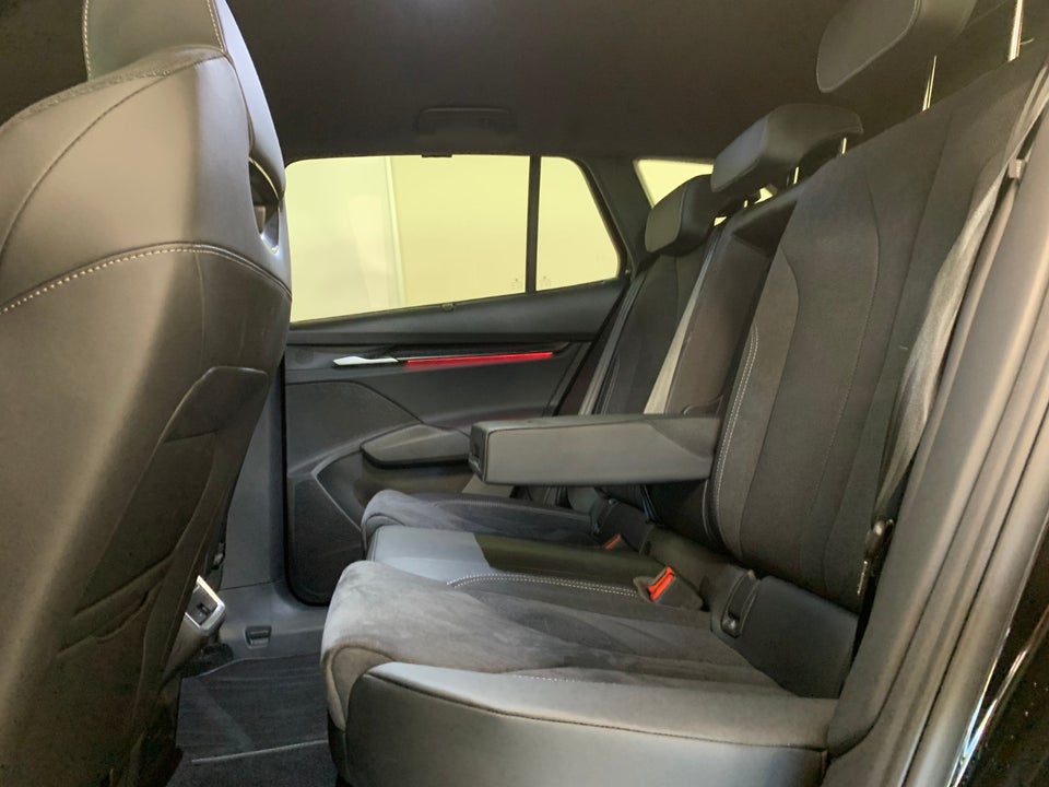 Skoda Enyaq 85 iV Sportline 5d