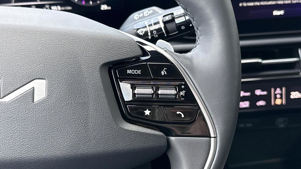 Kia Niro 64 EV Prestige 5d