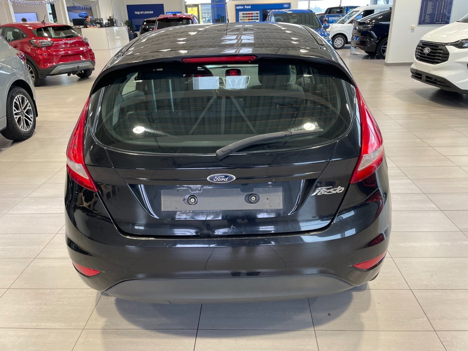 Ford Fiesta 1,25 82 Trend 5d