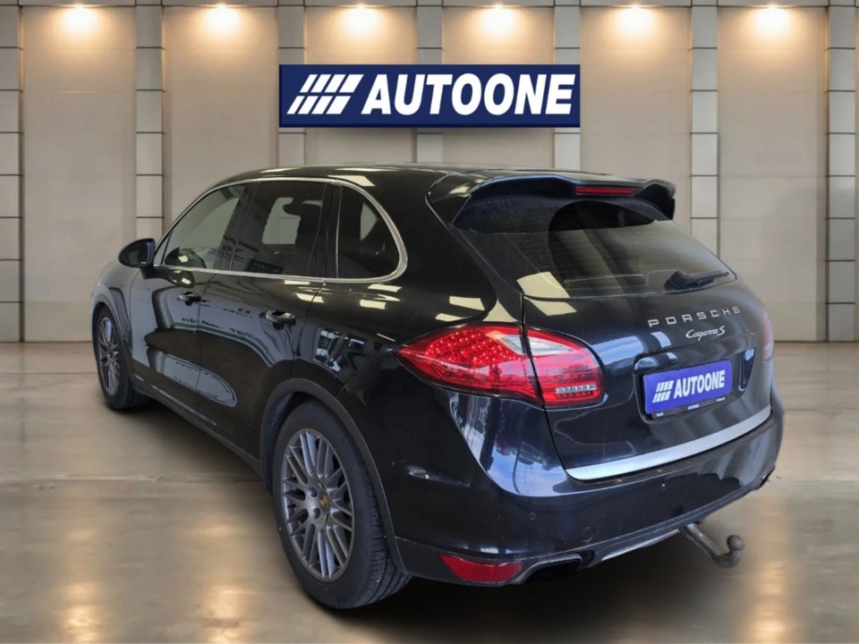 Porsche Cayenne S 3,0 Hybrid Tiptr. 5d