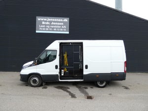 Iveco Daily, modelår 2022, 133,000 km