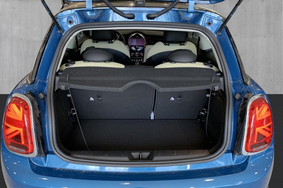 MINI Cooper SE Maximise 3d