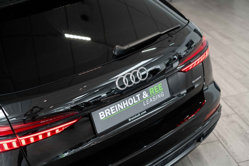Audi A6 55 TFSi e S-line Avant quattro S-tr. 5d
