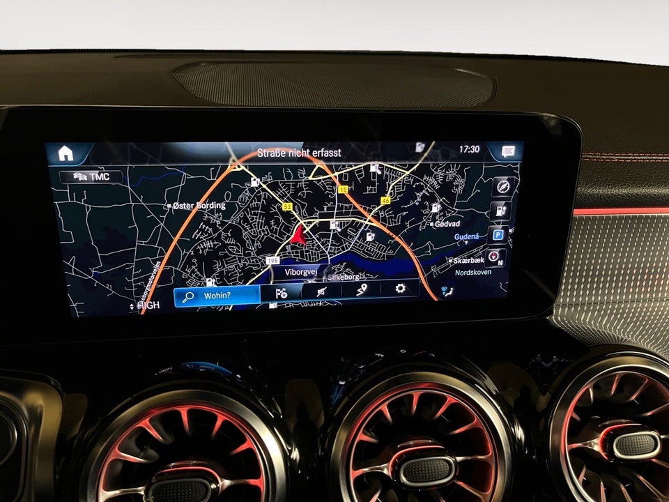 Mercedes EQB250 AMG Line 5d