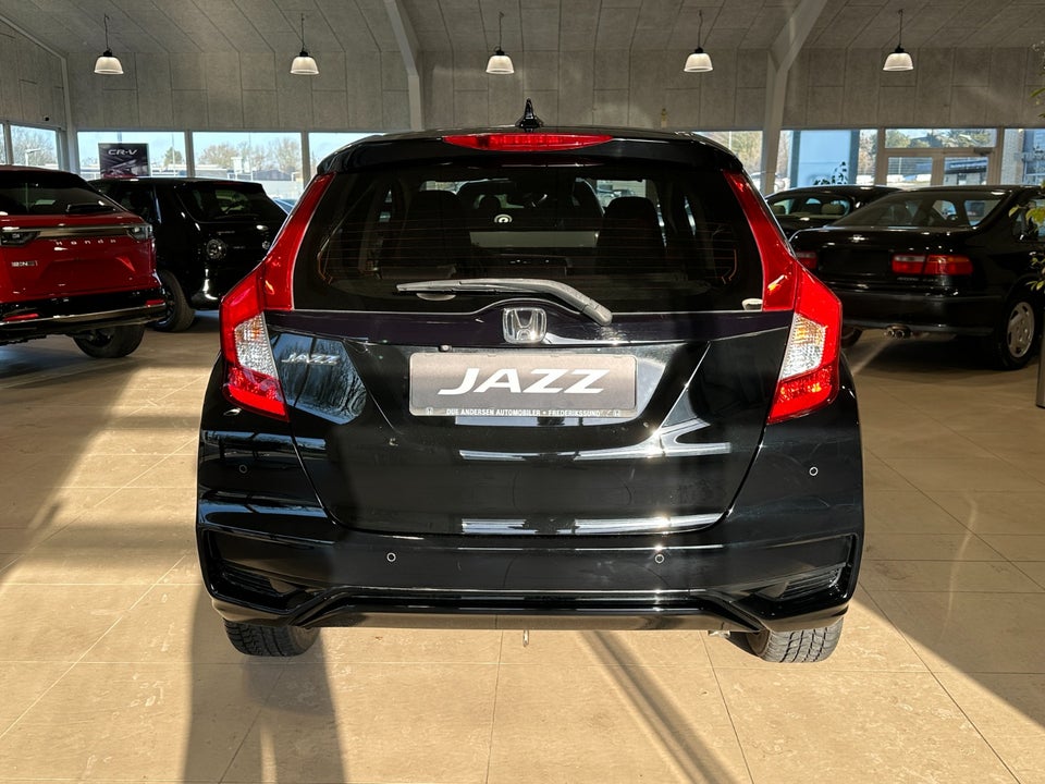 Honda Jazz 1,3 i-VTEC Elegance CVT 5d