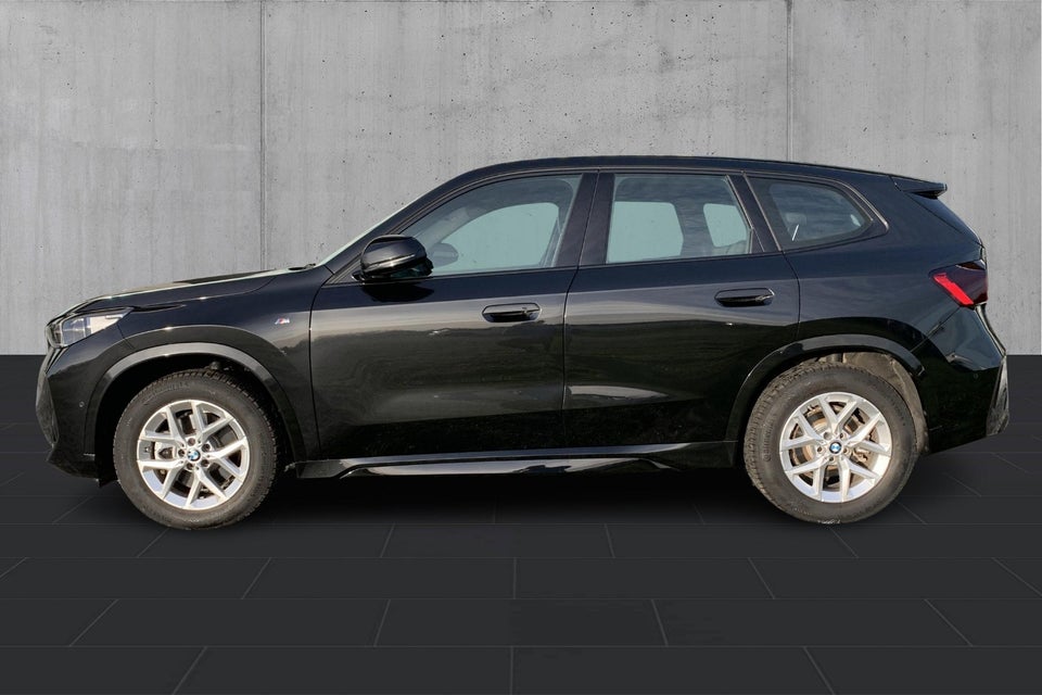 BMW iX1 xDrive30 M-Sport 5d