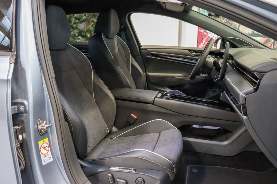 VW ID.7 77 Style+ Tourer 5d