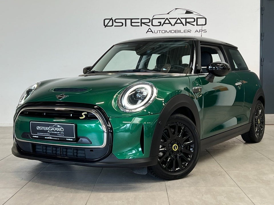 MINI Cooper SE Classic Trim 3d