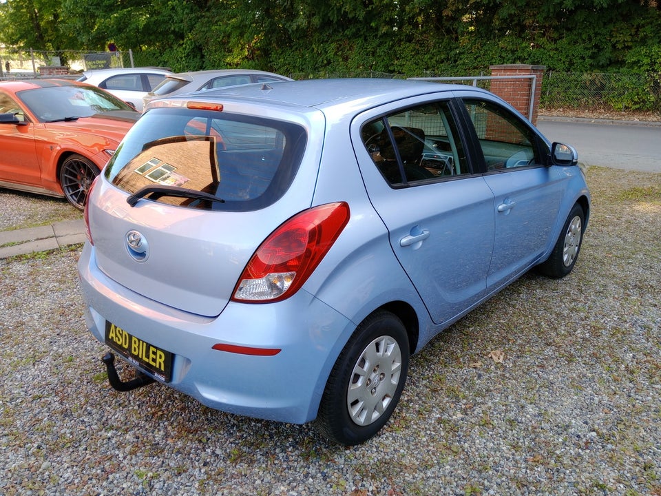 Hyundai i20 1,25 Comfort 5d