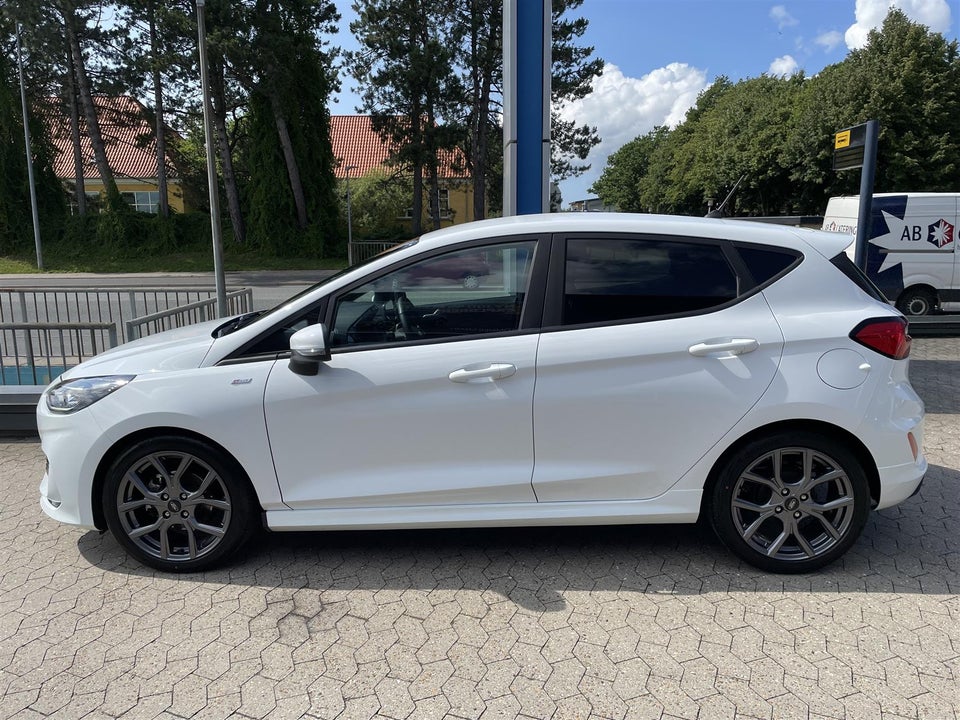 Ford Fiesta 1,0 EcoBoost mHEV ST-Line 5d