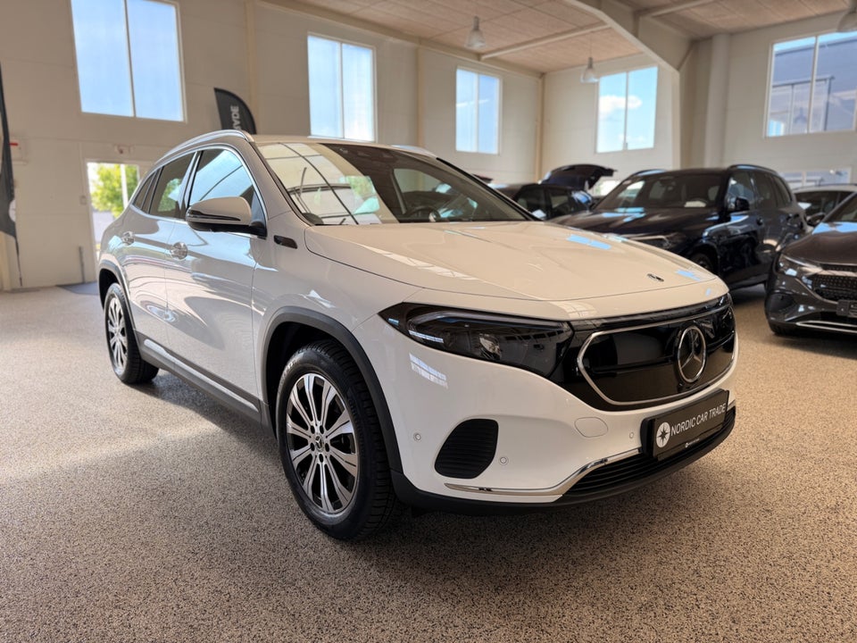 Mercedes EQA250 5d