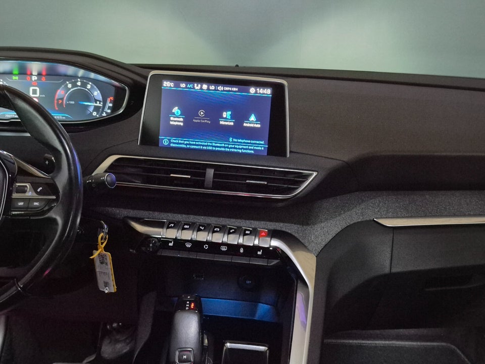 Peugeot 3008 1,2 e-THP 130 Allure EAT6 5d