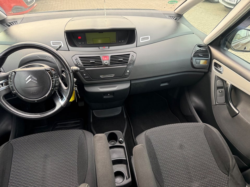 Citroën Grand C4 Picasso 2,0 16V VTR+ E6G 7prs 5d