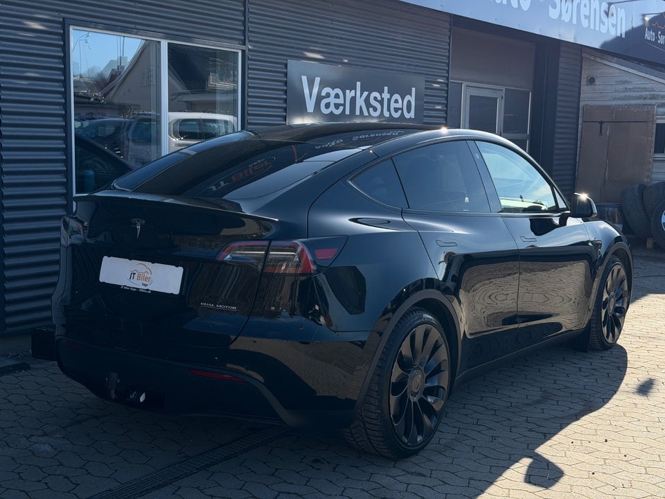 Tesla Model Y Performance AWD 5d