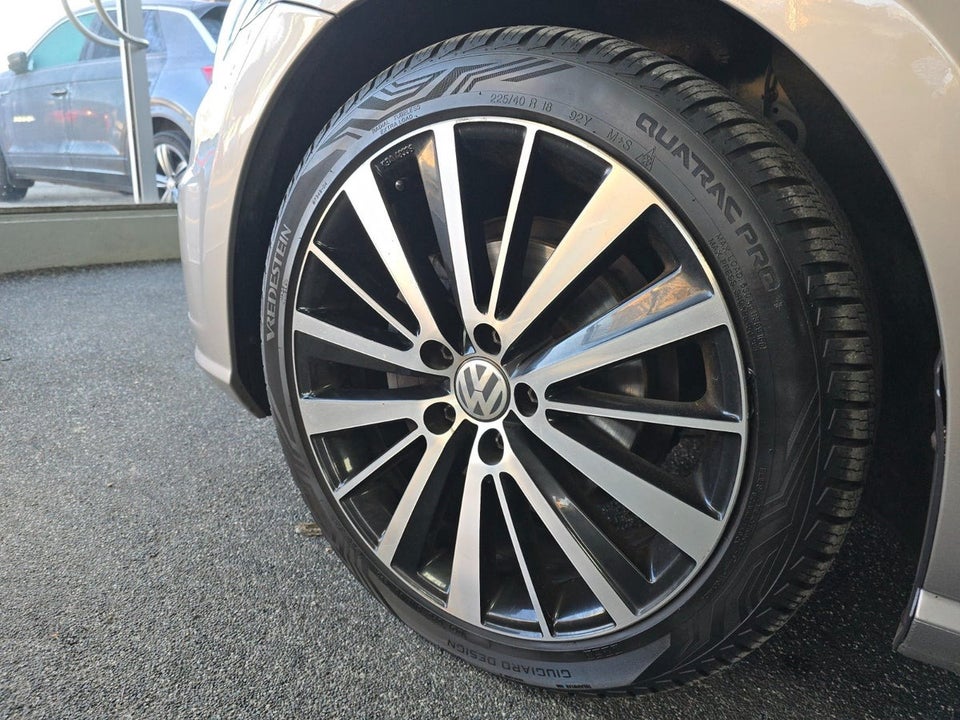 VW Golf VII 1,5 TSi 130 Comfortline Variant DSG 5d