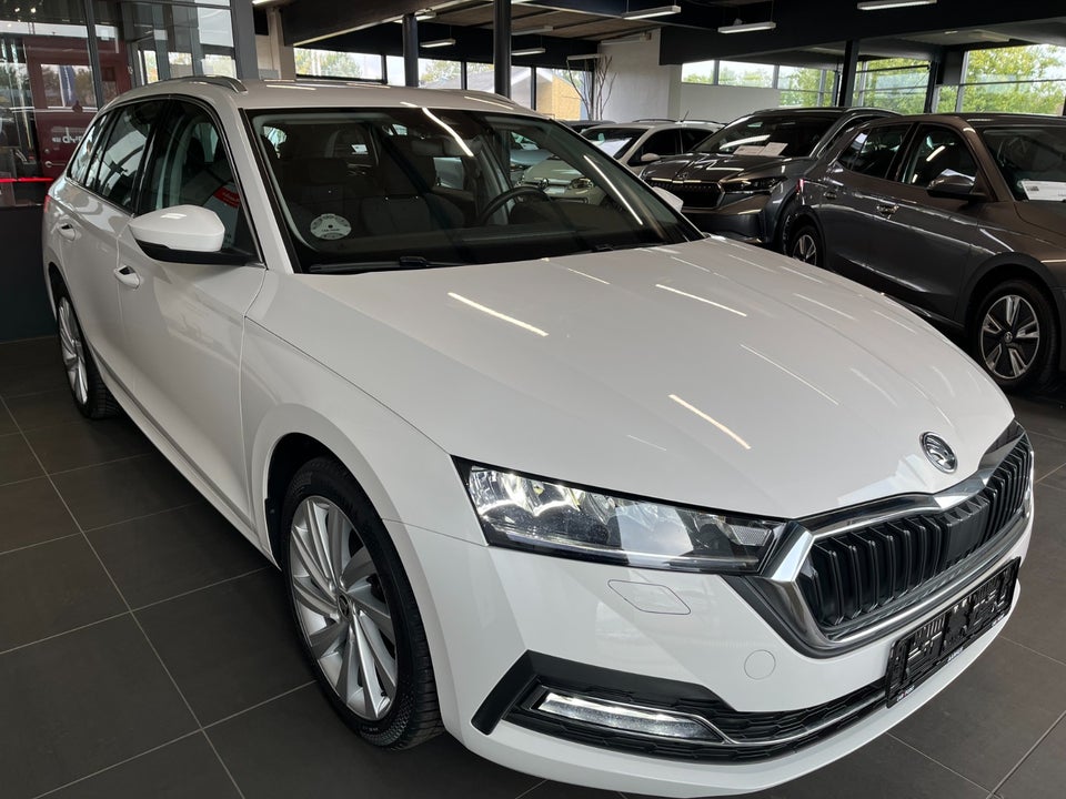 Skoda Octavia 1,4 TSi iV Plus Combi DSG 5d