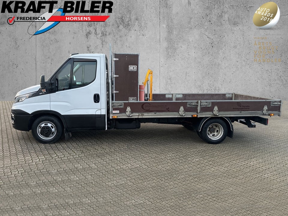 Iveco Daily 2,3 35C16 4100mm Lad 2d