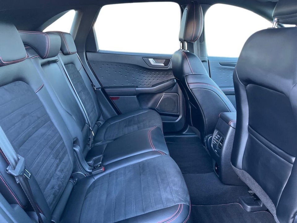 Ford Kuga 2,5 PHEV ST-Line X CVT 5d