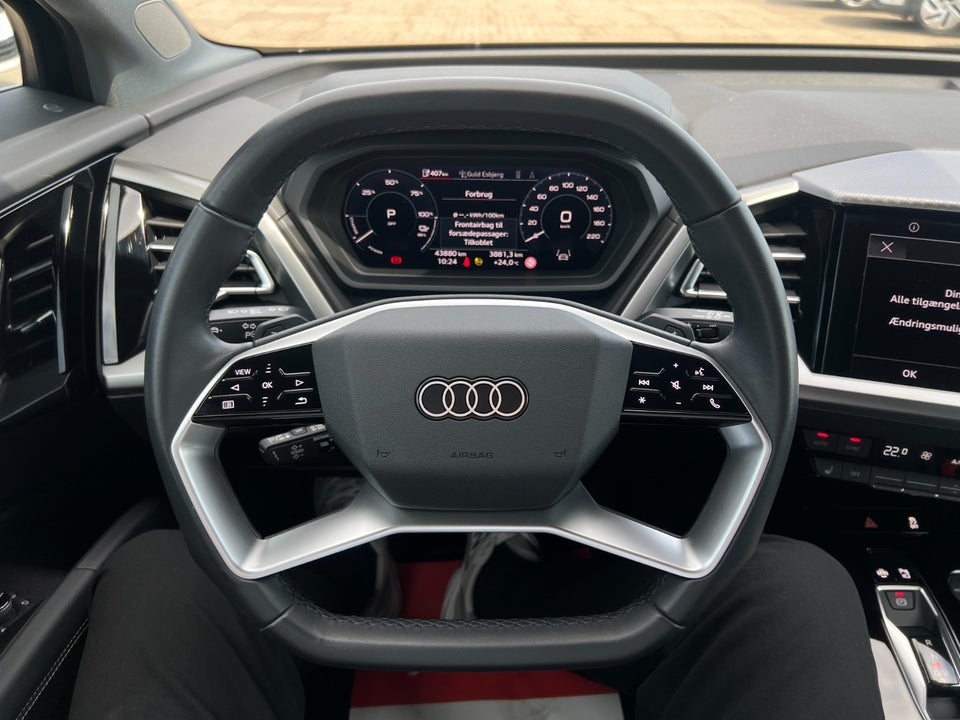 Audi Q4 e-tron 45 Advanced 5d