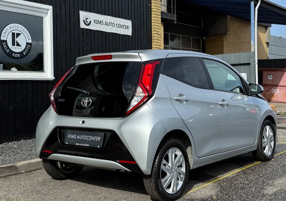 Toyota Aygo 1,0 VVT-i x-cite 5d