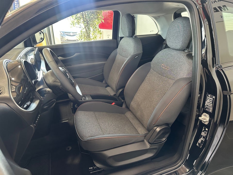 Fiat 500e 42 Icon 3d