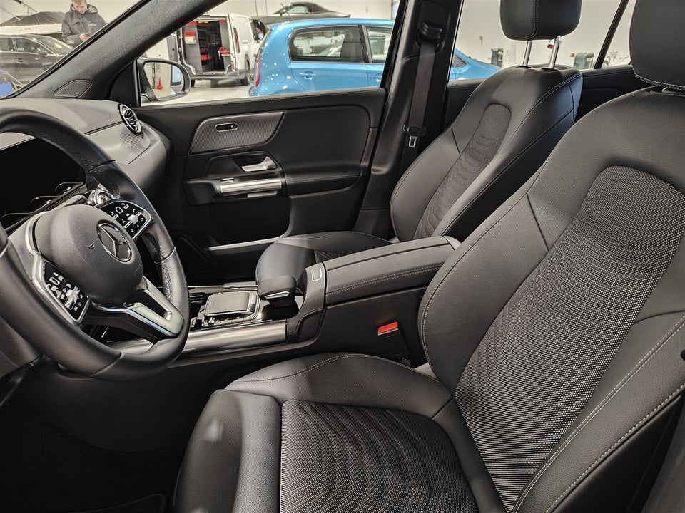 Mercedes EQA250 Progressive 5d