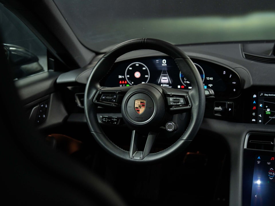 Porsche Taycan 4 Performance+ Cross Turismo 5d