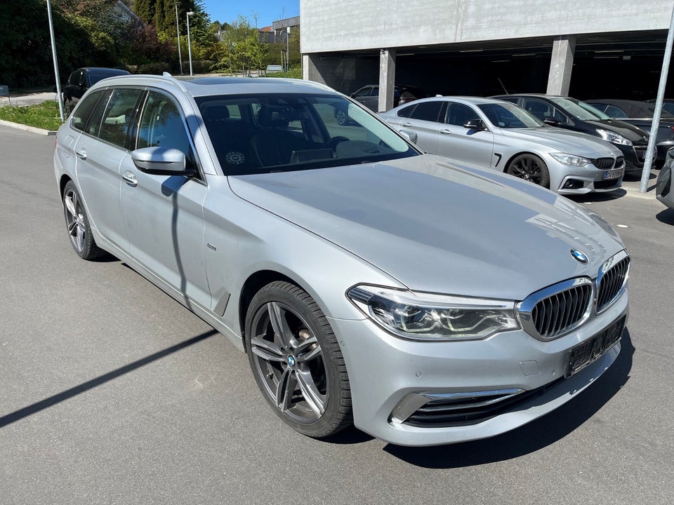 BMW 530d 3,0 Touring Luxury Line aut. 5d
