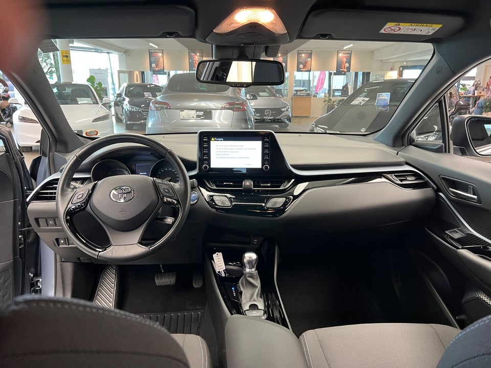 Toyota C-HR 1,8 Hybrid C-LUB Premium CVT 5d
